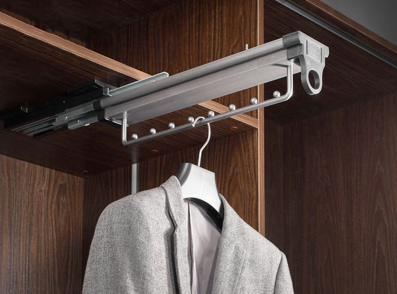 Pull-out hanger WB-669 